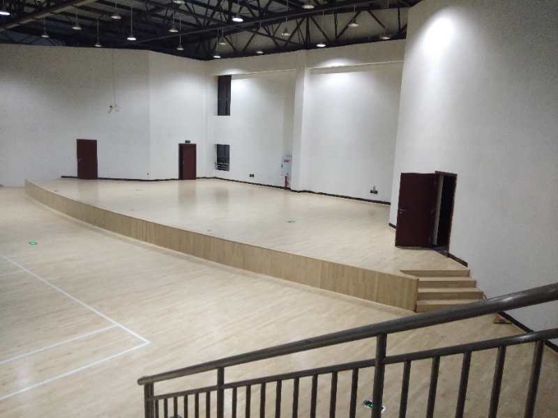 專業(yè)舞臺木地板，是這樣的