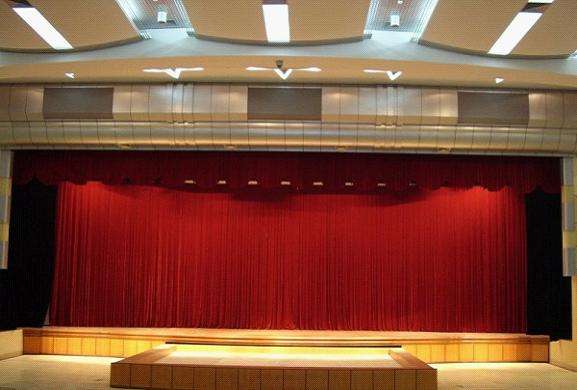 舞臺運(yùn)動木地板的保養(yǎng)常識